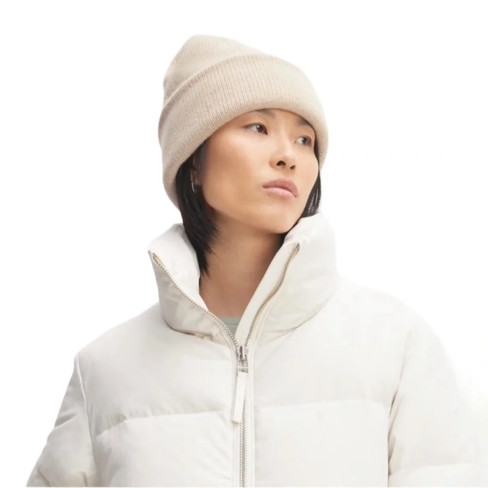 Everlane Felted Merino Wool Beanie Hat in Heathered Oat One Size NWT - Picture 1 of 9